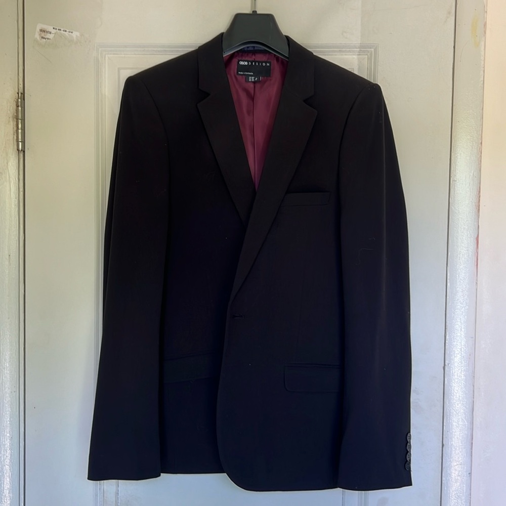 ASOS Men’s Stretch Slim Fit Suit